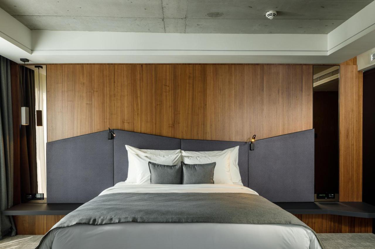 Qosmo Brasov Hotel المظهر الخارجي الصورة