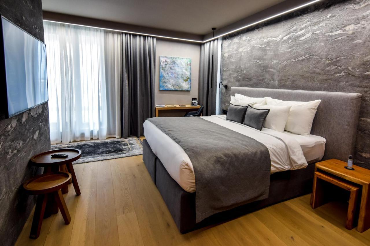 Qosmo Brasov Hotel المظهر الخارجي الصورة