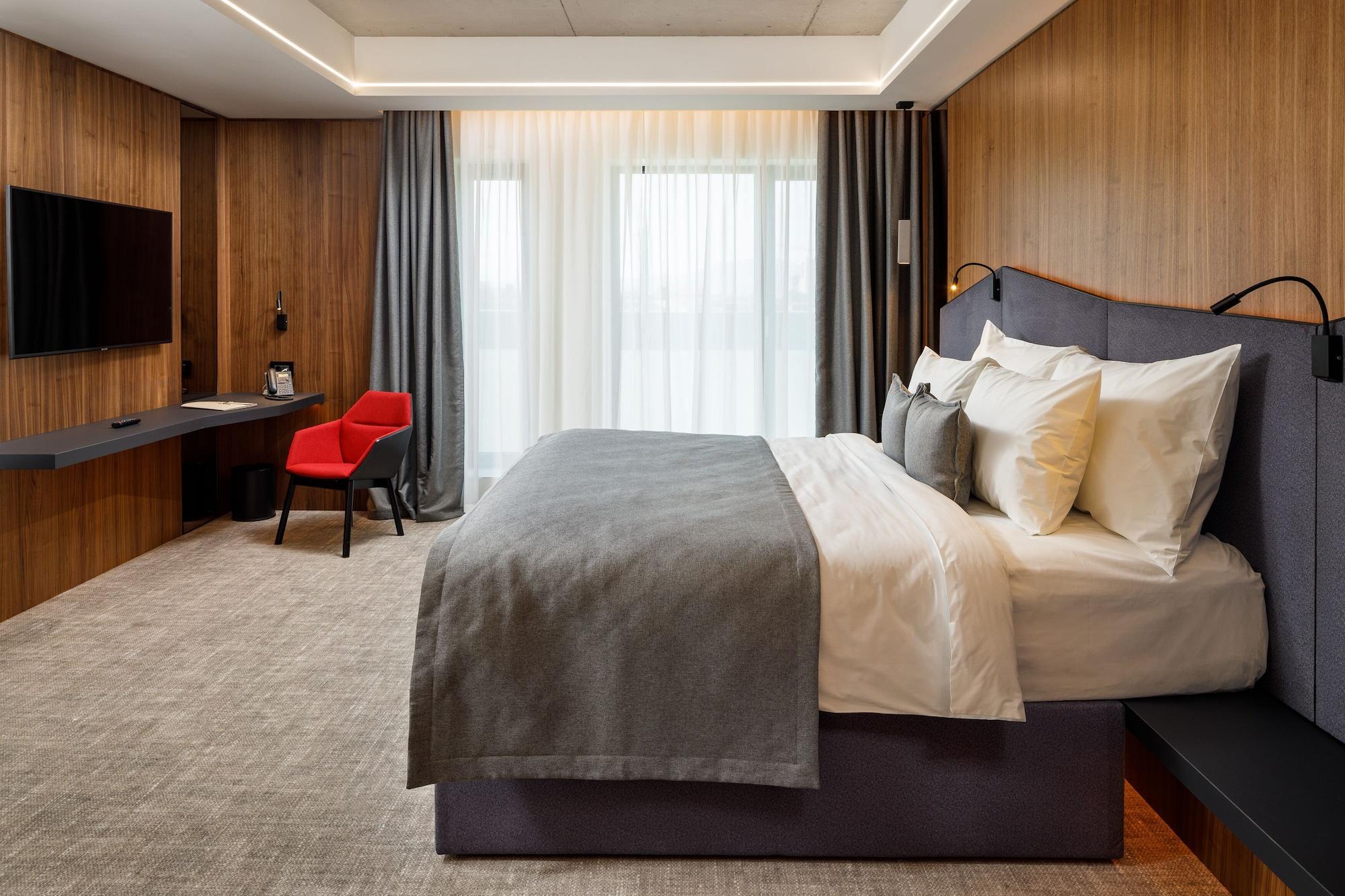Qosmo Brasov Hotel المظهر الخارجي الصورة